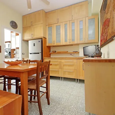 Appartamento Comfy For Family Next To Metro