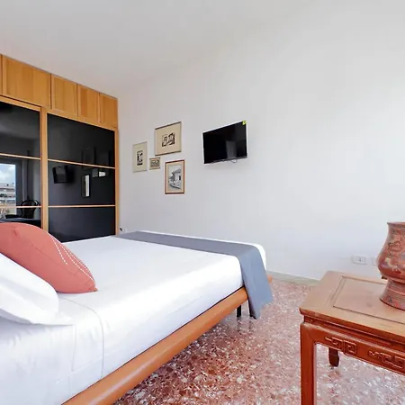 Comfy For Family Next To Metro * Roma