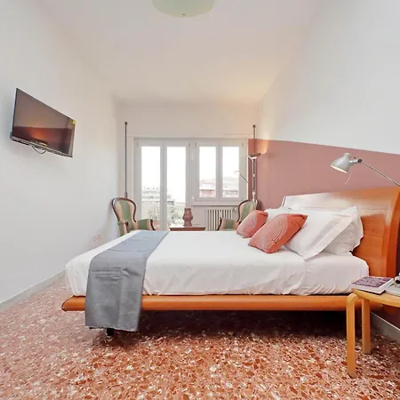 Comfy For Family Next To Metro Roma